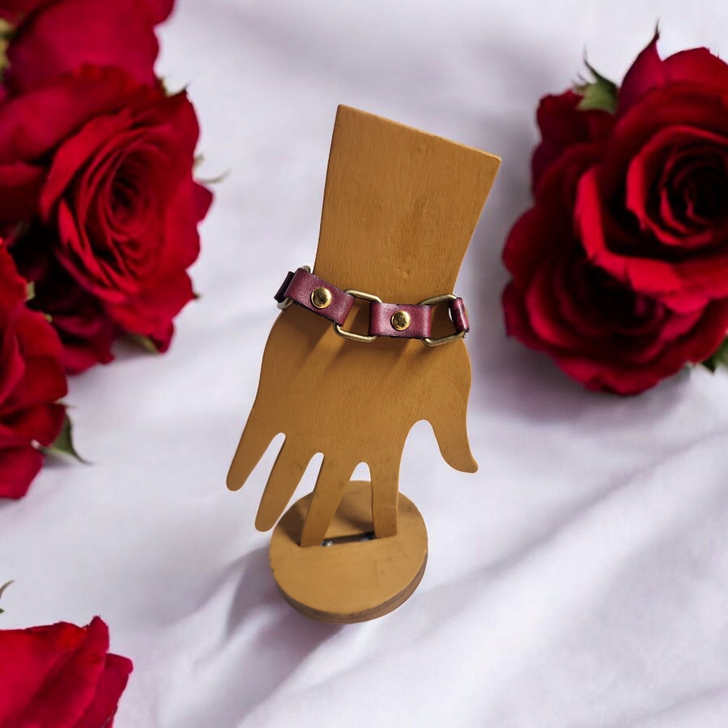 Leather Chain Bracelet in Mauve and antique brass